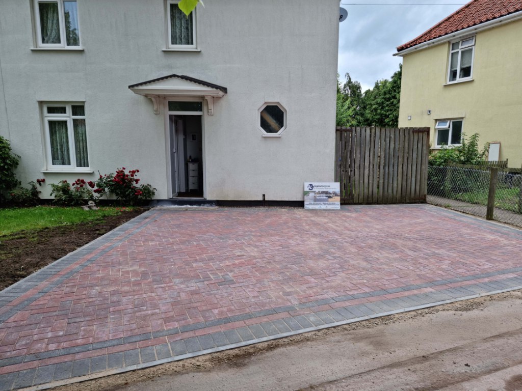 This is a newly installed block paved drive installed by Whitstable Driveways